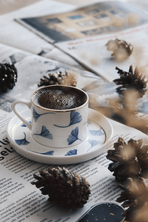 Dışarıda Kahve İçmek Lüks Oldu: Evde Ekonomik Kahve Yapma Önerileri