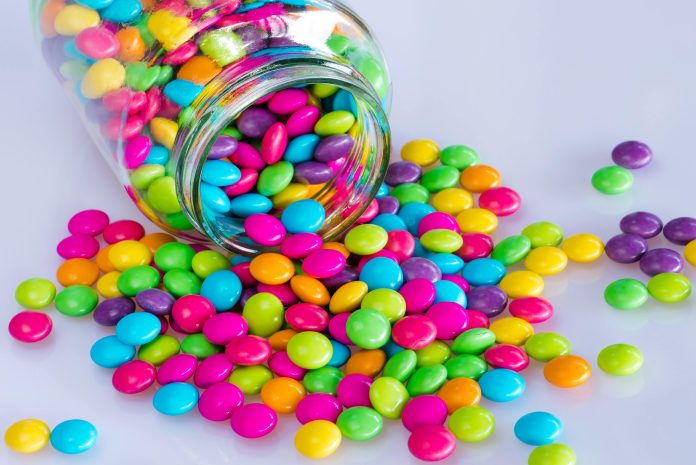 Rüyada renkli şekerler görmek ve yemek nedir ne anlama gelir